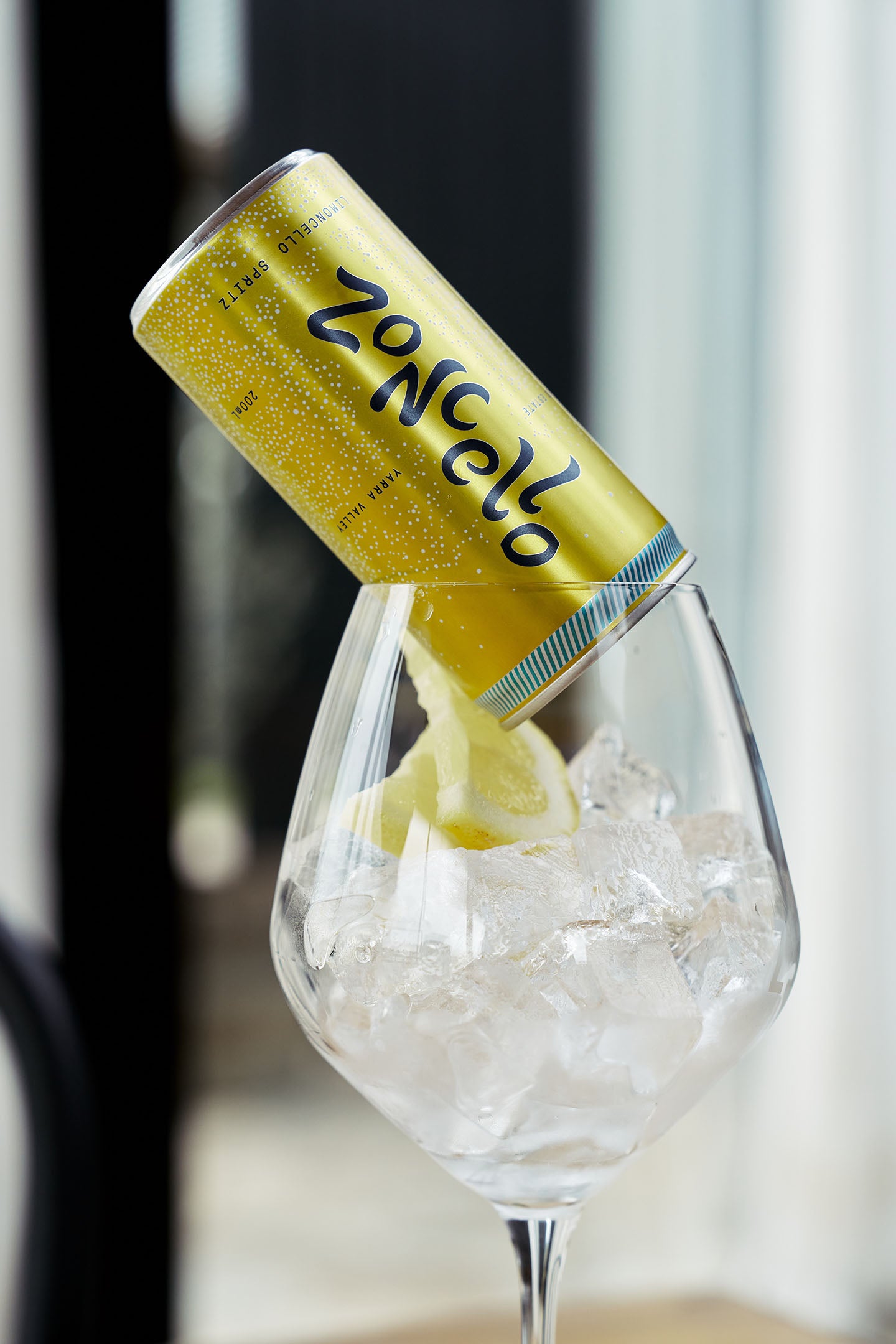 zoncello limoncello spritz can from Zonzo estate