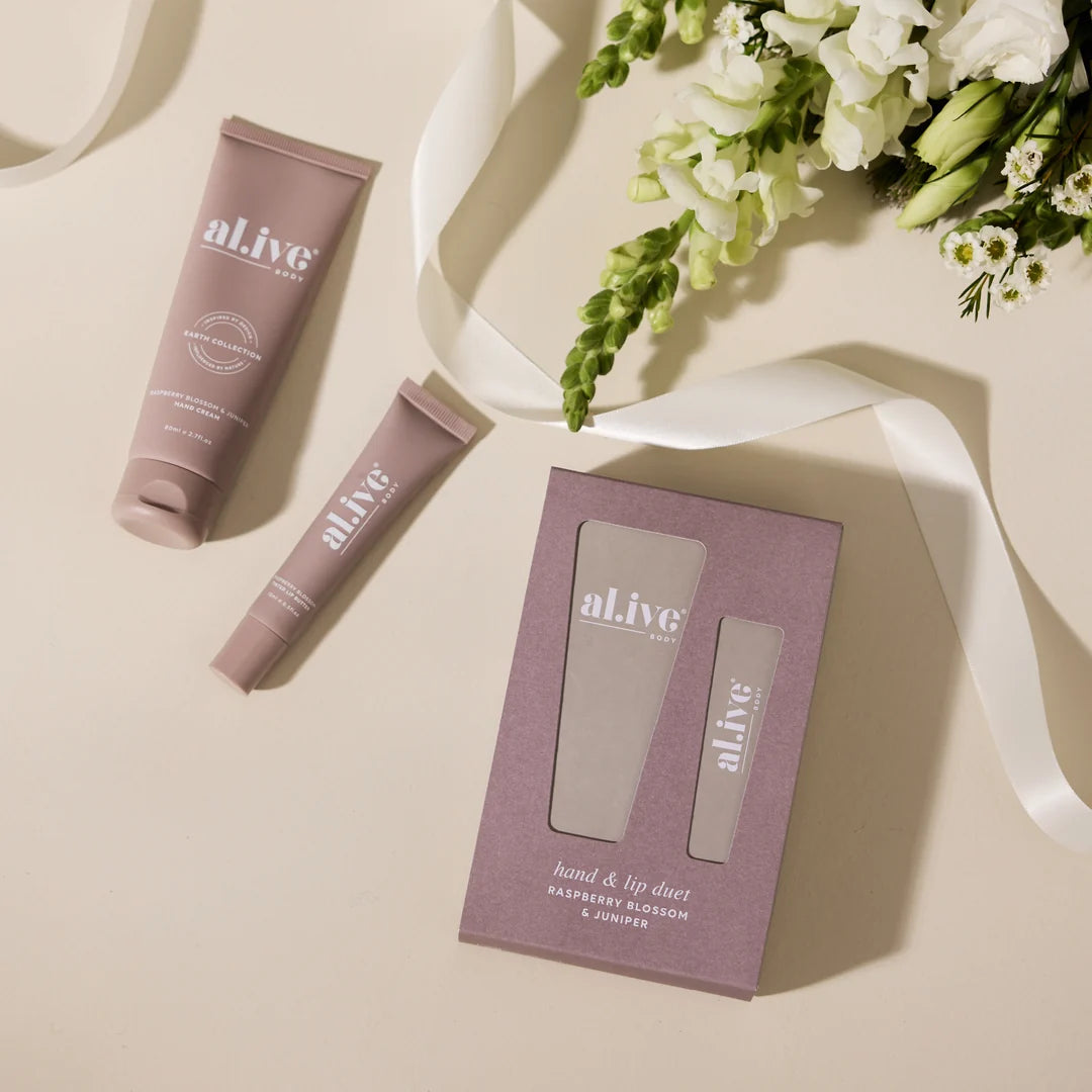 alive hand and lip duet raspberry blossm & juinper
